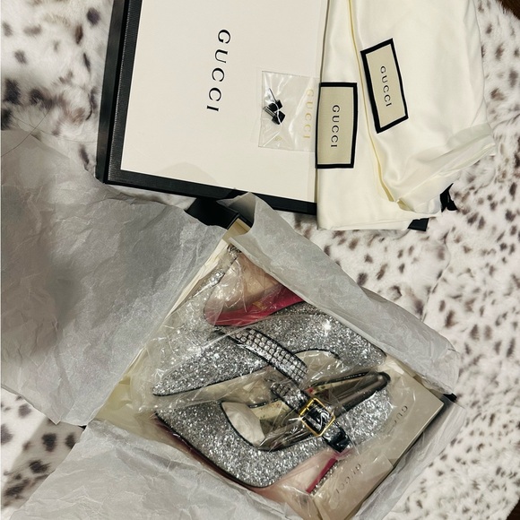 Gucci Glitter Heels - Picture 5 of 9